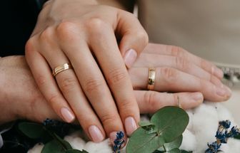 Você sabia que padres 'orientais' podem ser casados e os do Ocidente não? Entenda a doutrina