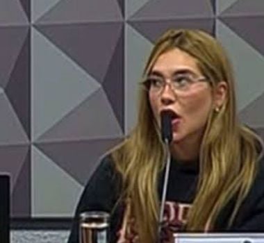 Imagem - Virgínia se atrapalha e confunde microfone com canudo na CPI das Bets; assista