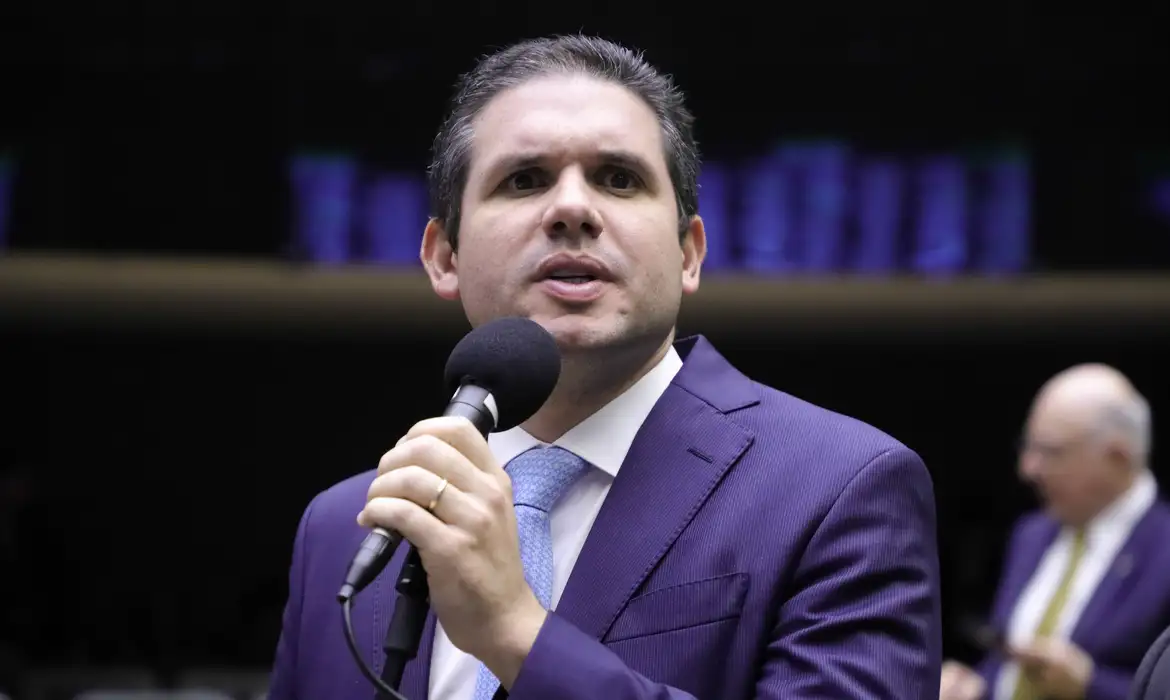 (Presidente da Câmara dos Deputados, Hugo Motta)