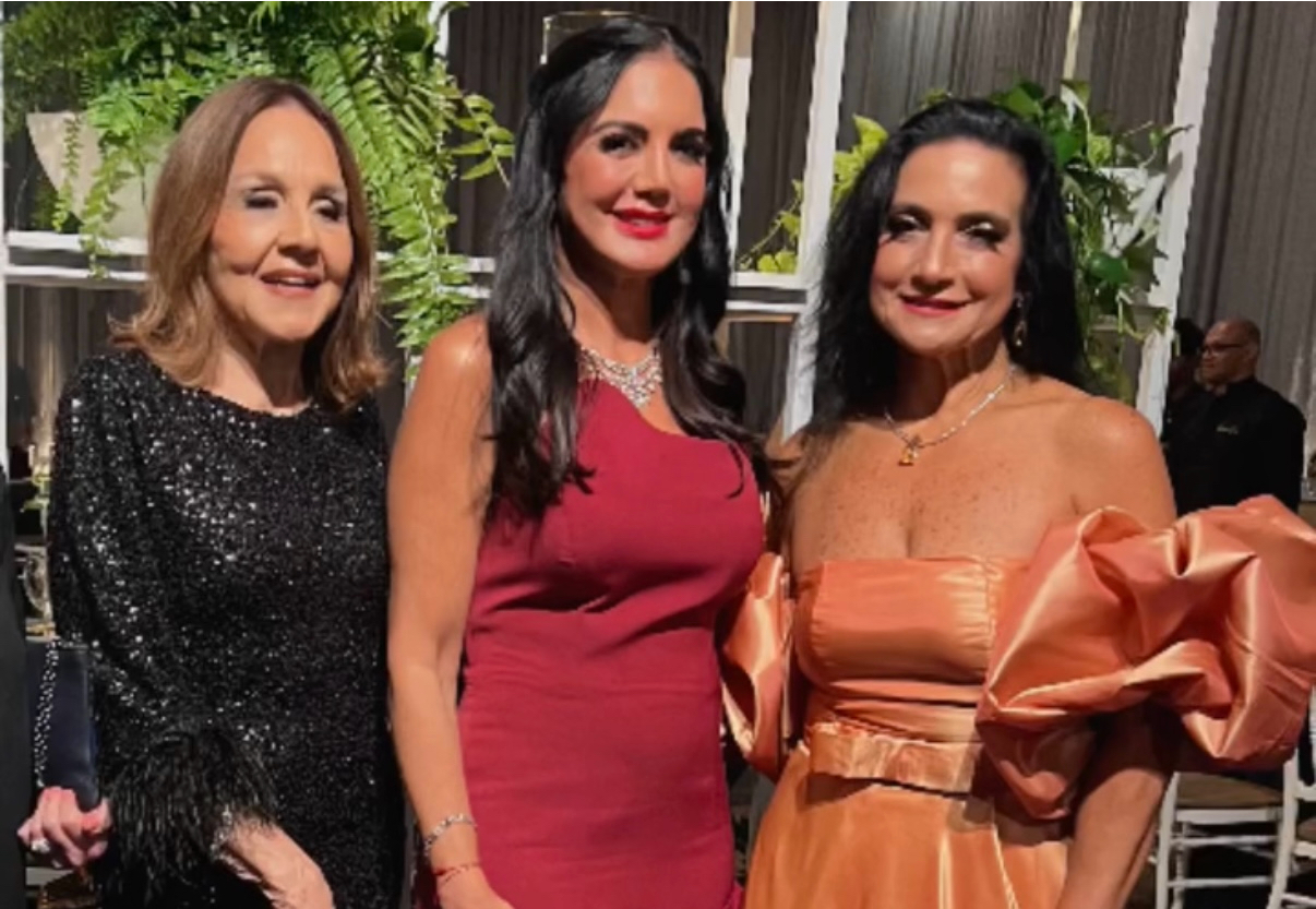Fadia com as amigas Celinha Serruya e Gilvana Gonçalves 