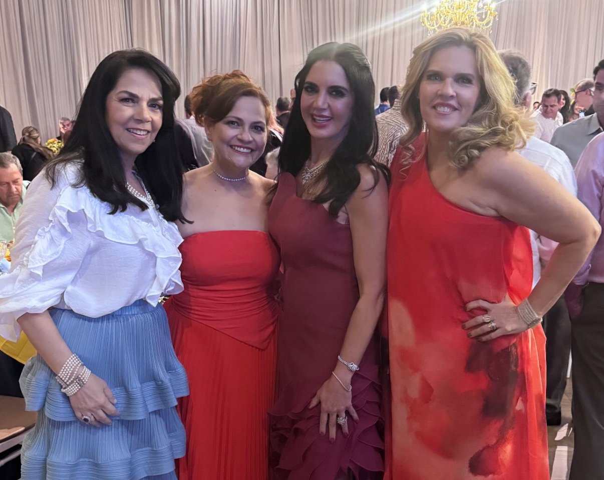 Sheyla Pinheiro, Márcia Galvão, Fadia Freire e Giselle Bernardes 
