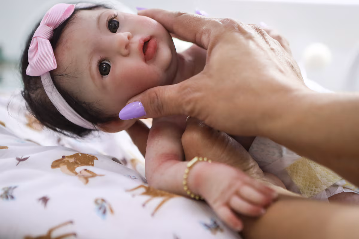 Imagem - Bebê reborn: no Pará, projeto de Lei proíbe atendimento a bonecos em serviços públicos