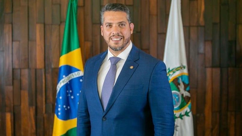 Imagem - Vídeo: deputado propõe tratamento mental para pais de bebês reborn