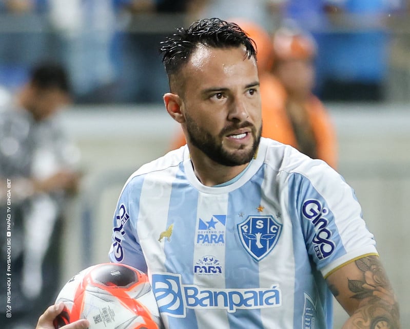 Silêncio da diretoria do Paysandu reforça rumores sobre saída do meia Giovanni
