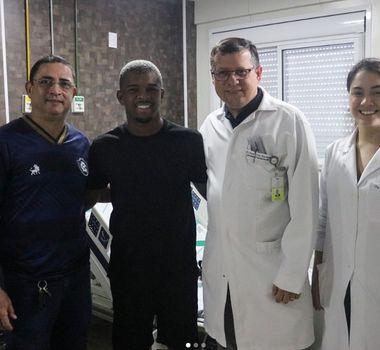 Imagem - Remo: volante Jaderson recebe alta após 13 dias internado; assista