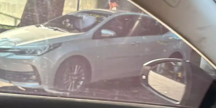 Imagem - Colisão entre dois carros deixa uma pessoa ferida em cruzamento no bairro de Nazaré