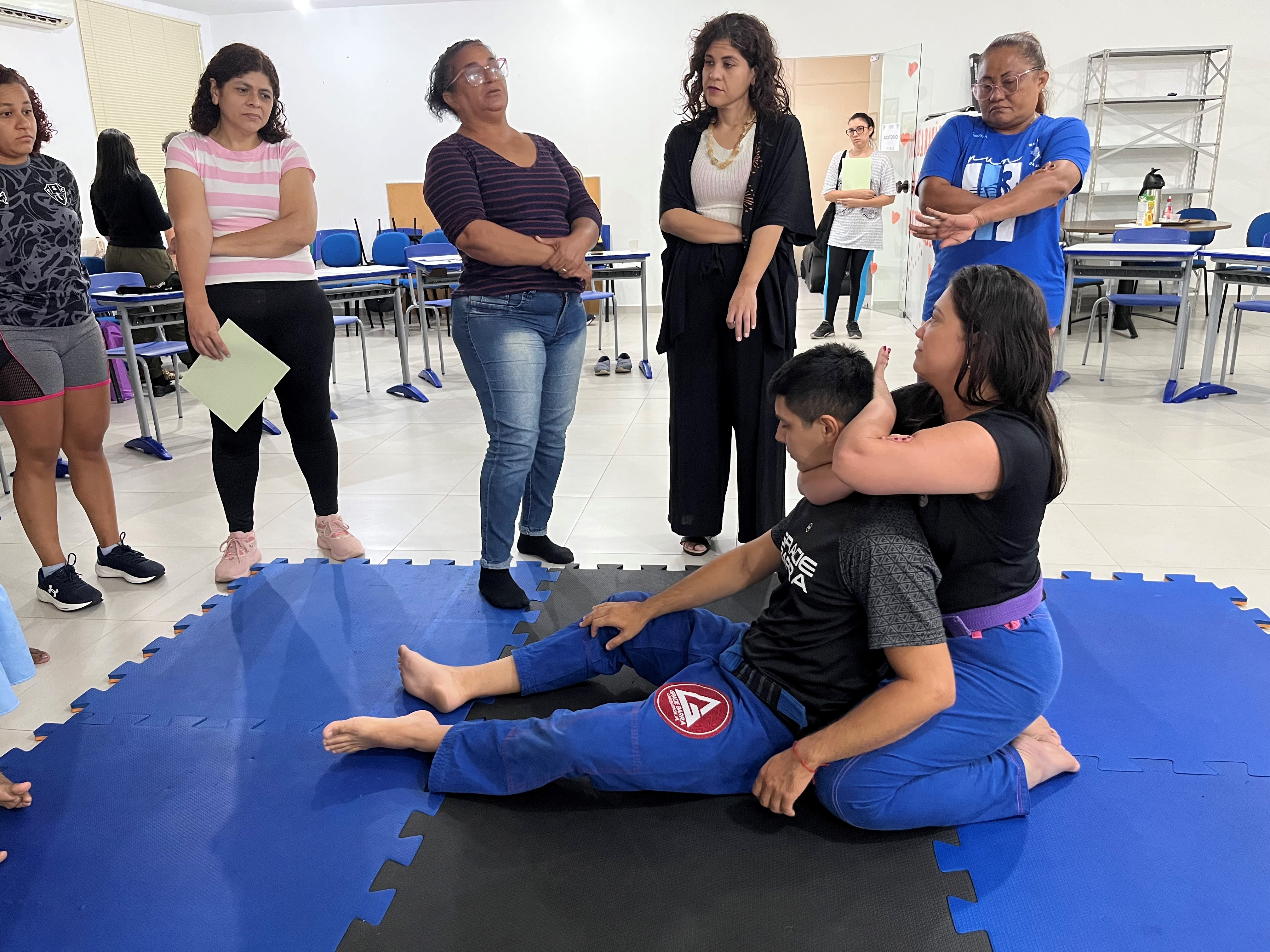 Curso de defesa pessoal para mulheres vítimas de violência doméstica