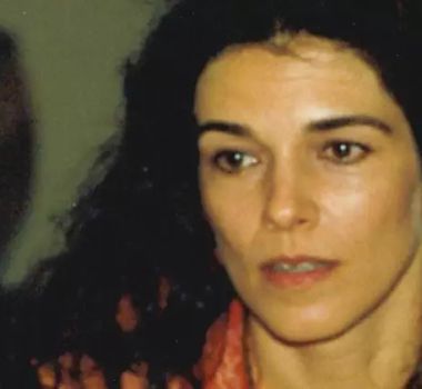 Imagem - Ex-atriz da Globo registra ocorrência após ser atropelada com seu próprio carro