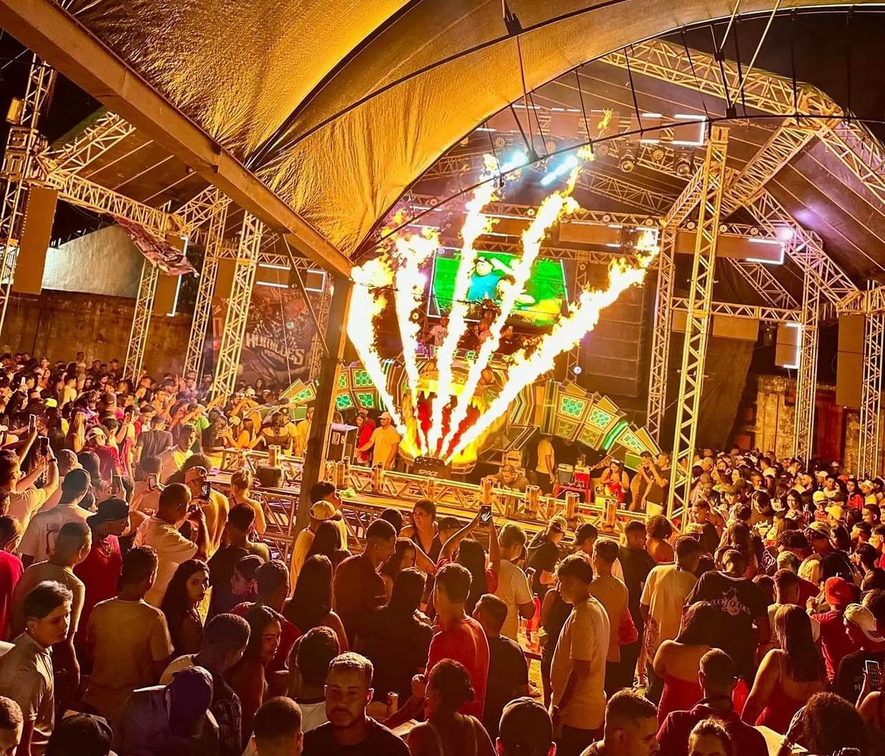 Imagem - Com Viviane Batidão e Gaby Amarantos, aparelhagem crocodilo estreia na Virada Cultural de São Paulo