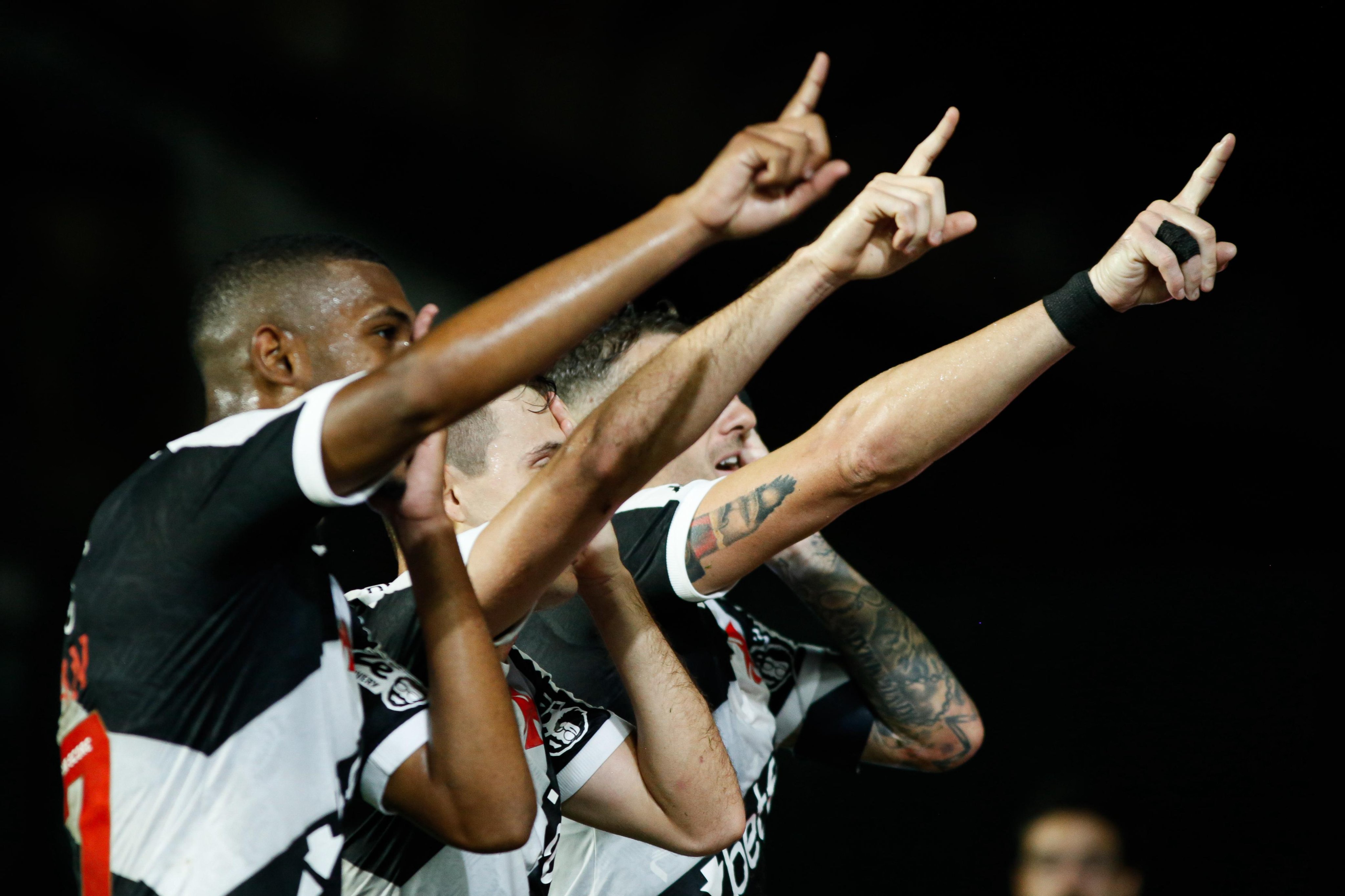 Vasco encara o Fantasma em São Januário - 