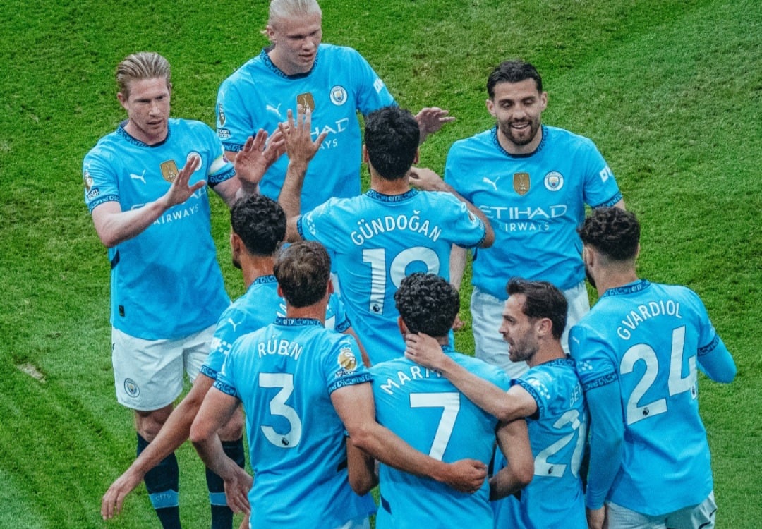 Imagem - Em 'despedida' de De Bruyne, City vence e se aproxima de vaga na Liga dos Campeões