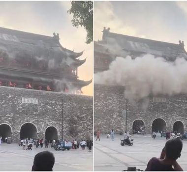 Imagem - Vídeo: torre de 650 anos desaba na China e turistas escapam por pouco