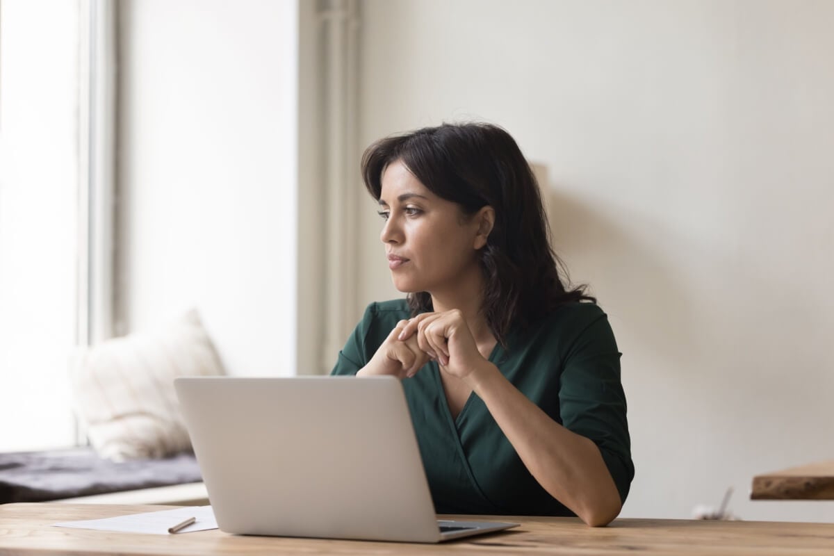 O TDAH pode impactar diversos aspectos do dia a dia (Imagem: fizkes | Shutterstock) 
