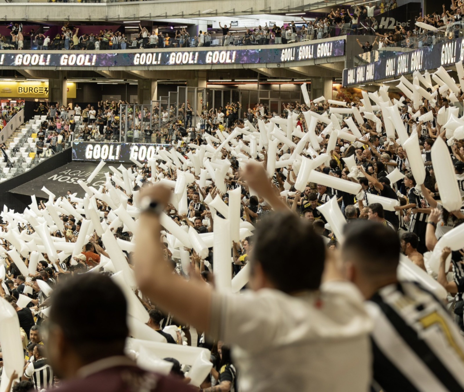 Equipes se enfrentam na Arena MRV - 
