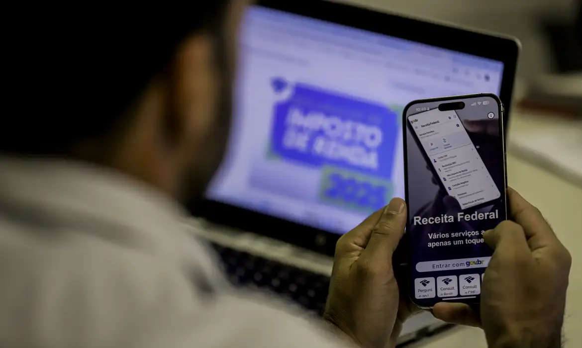 (O pagamento será feito em 30 de maio, na conta ou na chave Pix do tipo CPF informada na declaração do Imposto de Renda.)