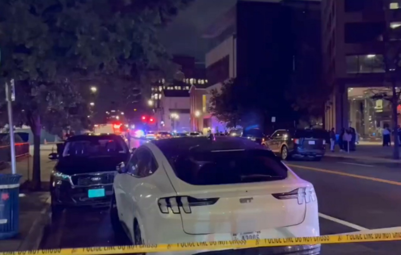 Funcionários da embaixada de Israel em Washington foram mortos na noite desta quarta-feira (21).