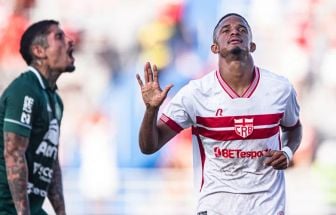 Após saída de Giovanni, Paysandu deve fechar contratação de atacante da Série B