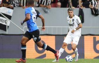 Botafogo perde para o Capital mas avança na Copa do Brasil