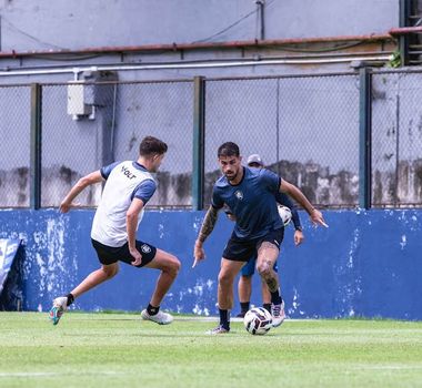 Imagem - Clube do Remo se movimenta no mercado e busca dois atacantes na nova janela de transferências