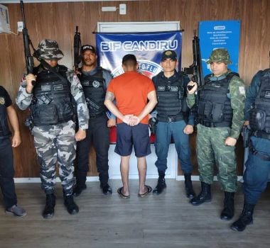Imagem - Agentes da Base Candiru cumprem mandado de prisão e apreendem arma de fogo durante fiscalizações