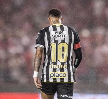 Imagem - Neymar desabafa após queda do Santos: 'vontade de sair dessa situação é maior que a tristeza'