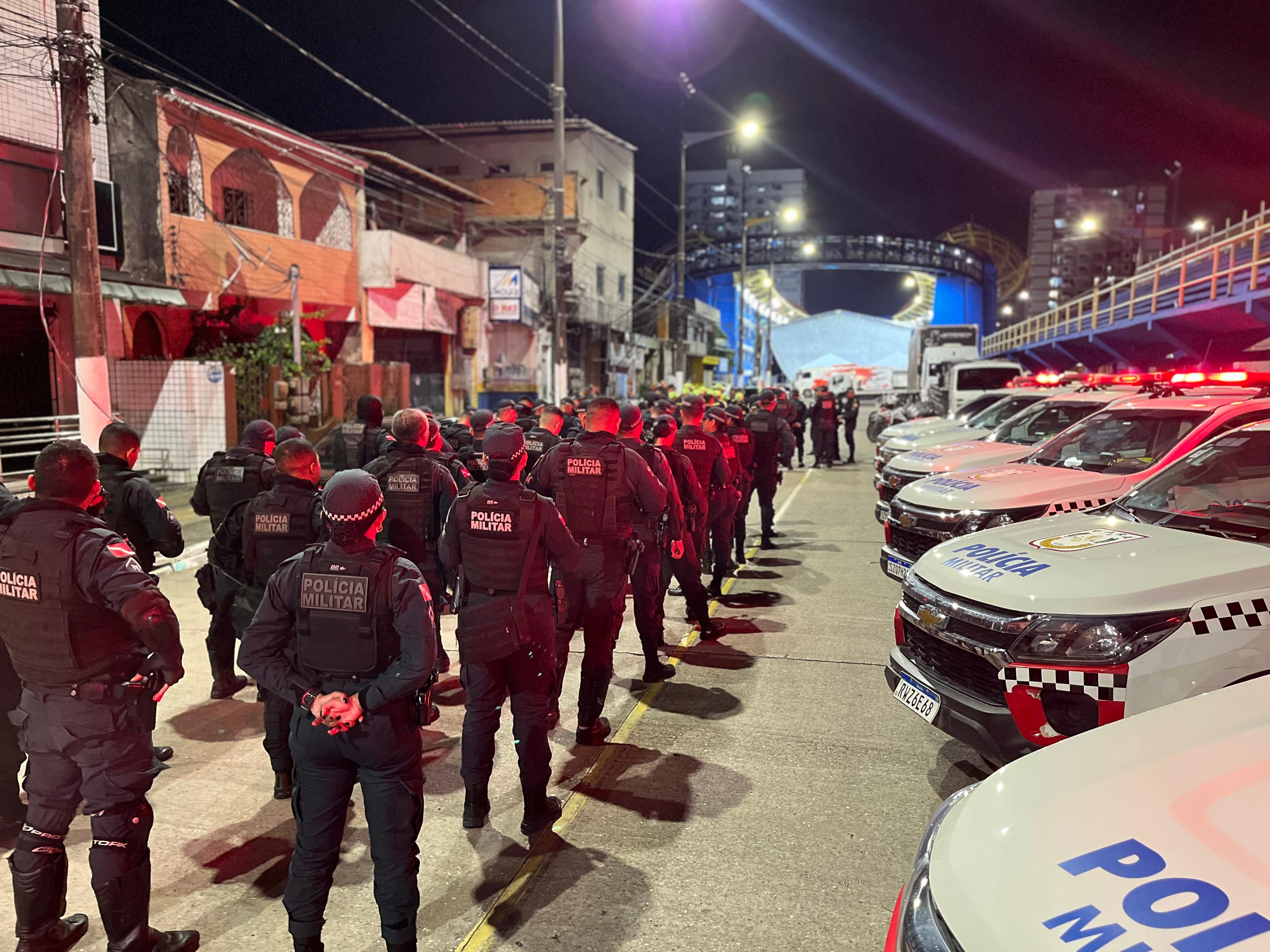 Imagem - Operação remove veículos irregulares e libera via pública em Belém