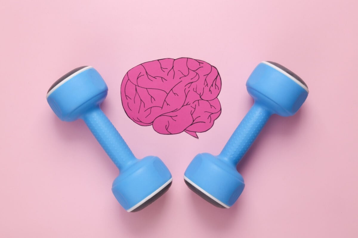 A atividade física é uma aliada contra os sintomas associados ao Alzheimer (Imagem: Vladimir Sukhachev | Shutterstock) 