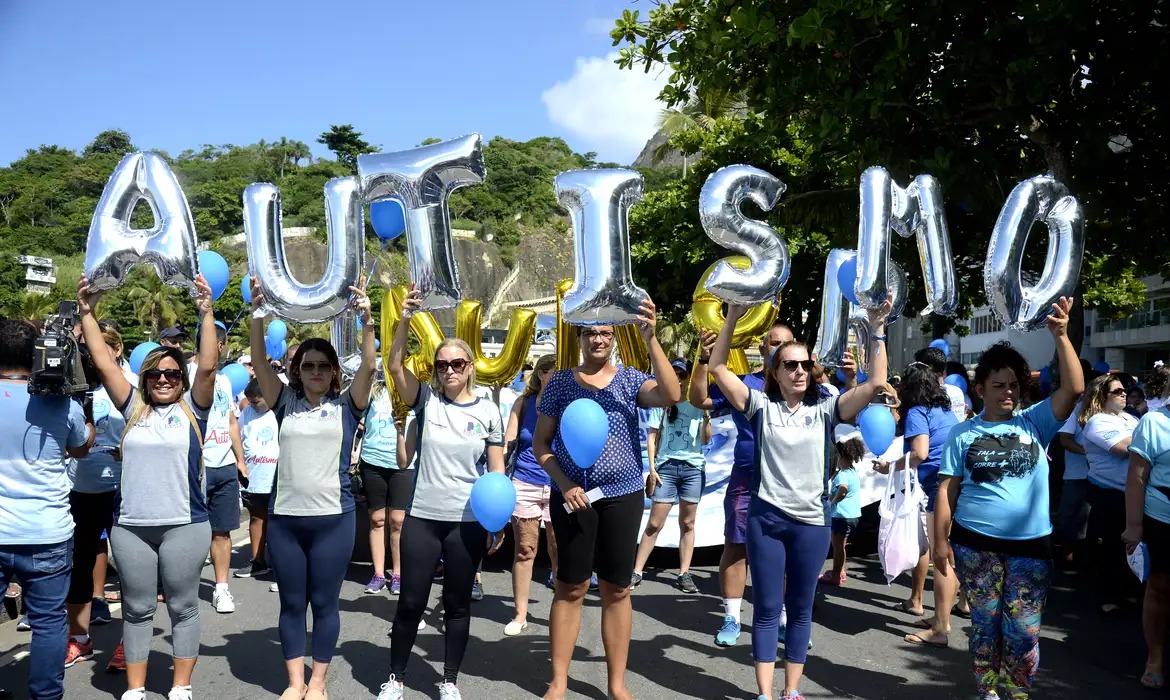 O Brasil conta pela primeira vez com um cálculo oficial da população de pessoas com autismo. 