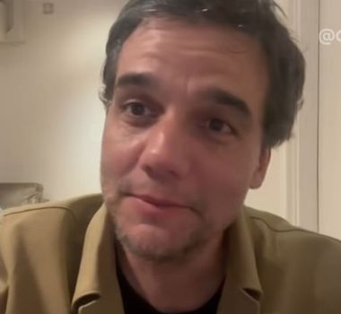 Imagem - Wagner Moura celebra prêmio de Melhor Ator em Cannes e homenageia Kleber Mendonça; assista