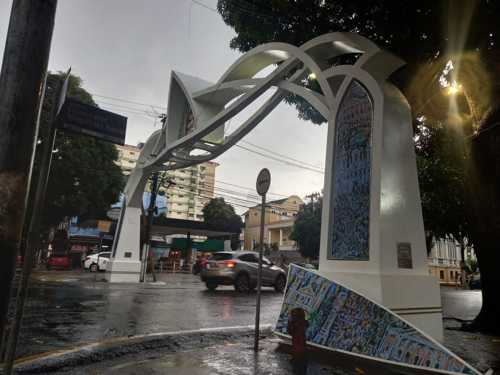 Arcos localizados na Avenida Nazaré, em Belém.
