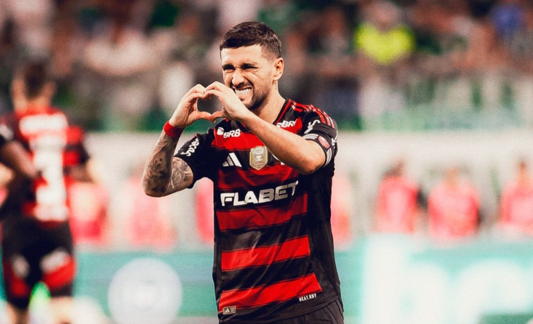 Imagem - Em jogo dos líderes, Flamengo vence o Palmeiras no Allianz Parque