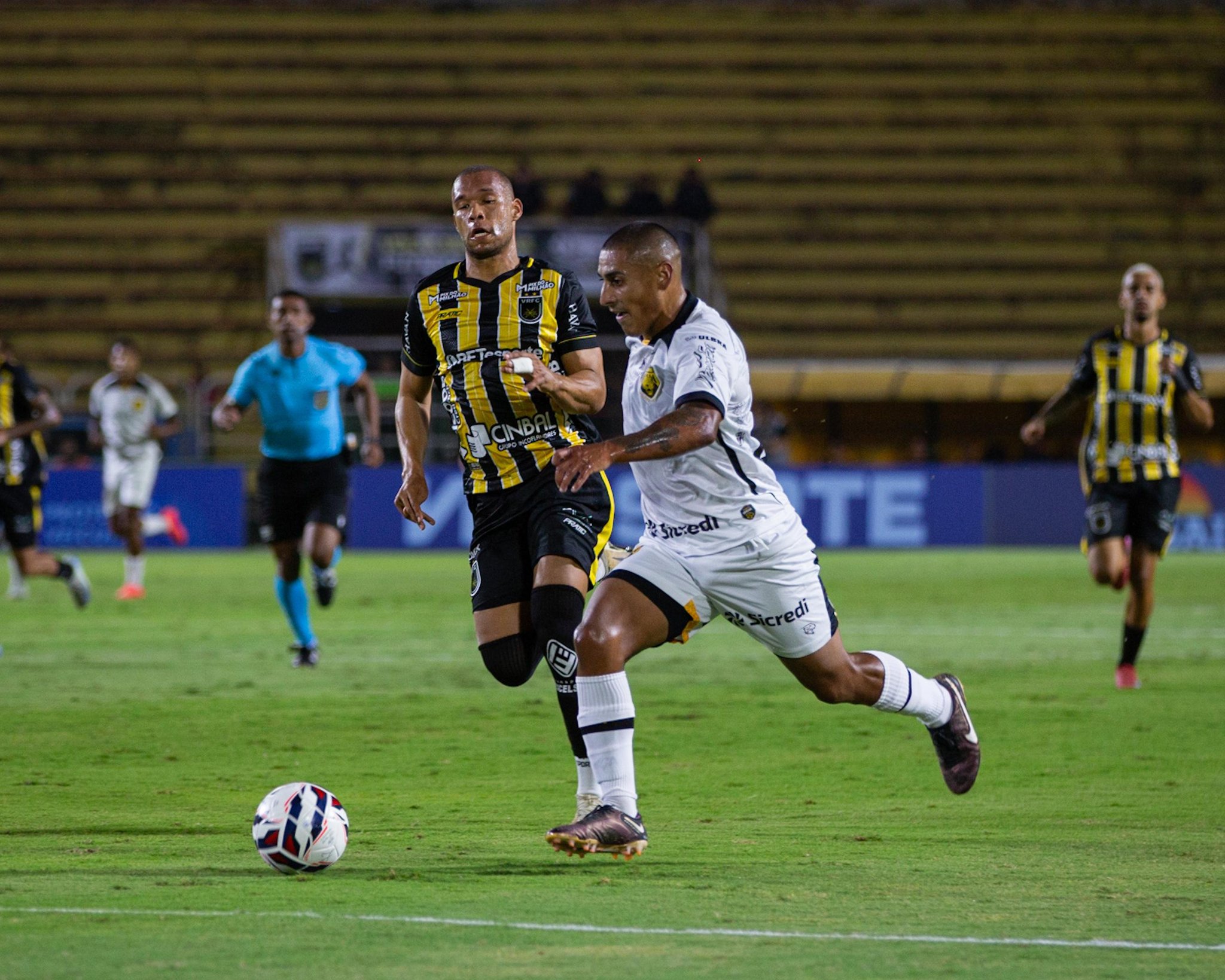 Imagem - Amazonas vence e Paysandu se isola na lanterna da Série B