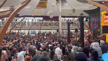 Show Mel Lisboa - Tributo a Rita Lee, Voz e Violão, que fez parte da Virada Cultural de 2025.