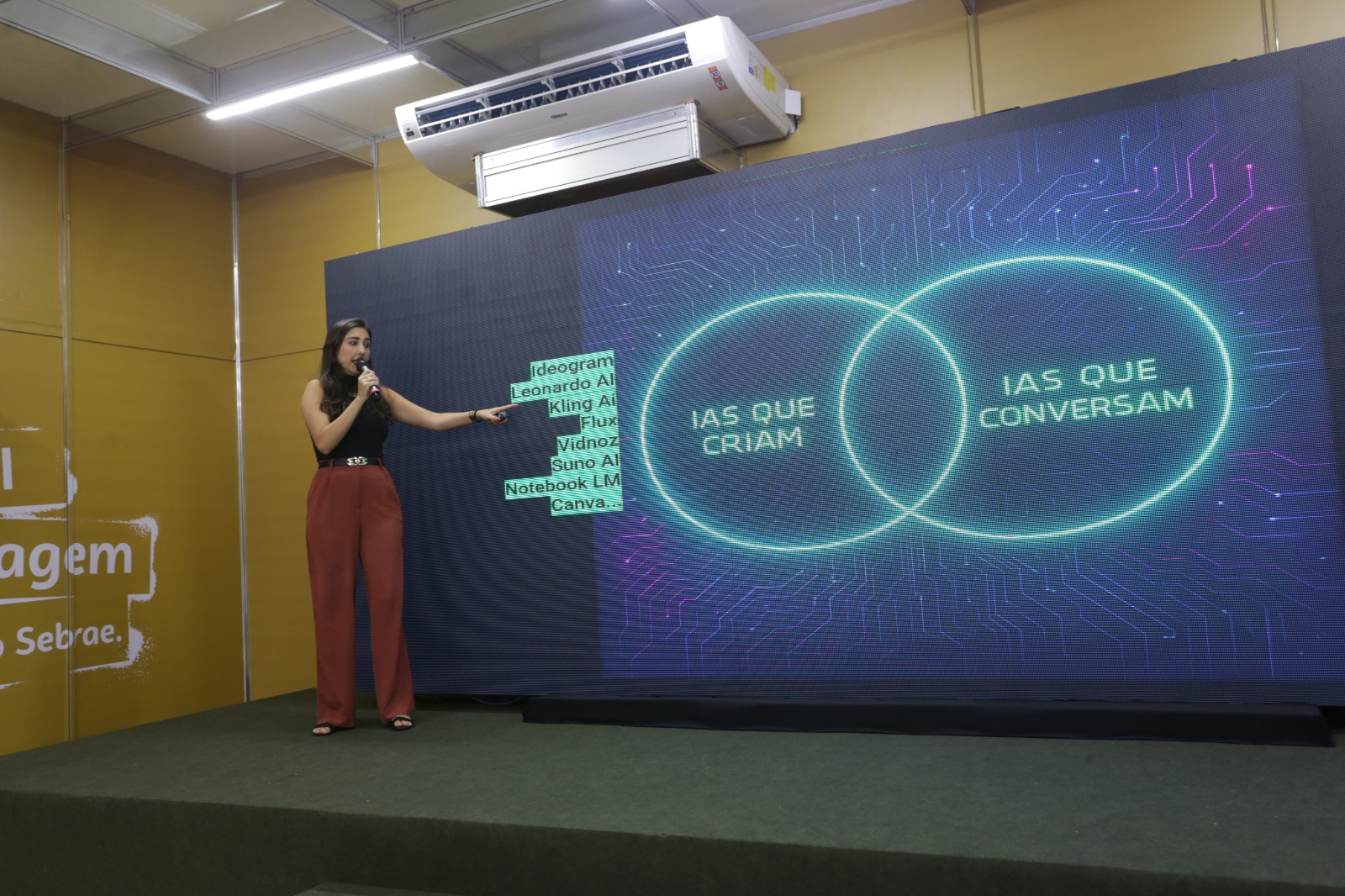 (Com uma abordagem acessível e prática, Érika destacou como as ferramentas de inteligência artificial não apenas otimizam processos, mas podem tornar operações mais sustentáveis e abrir novas possibilidades de crescimento para quem empreende.)
