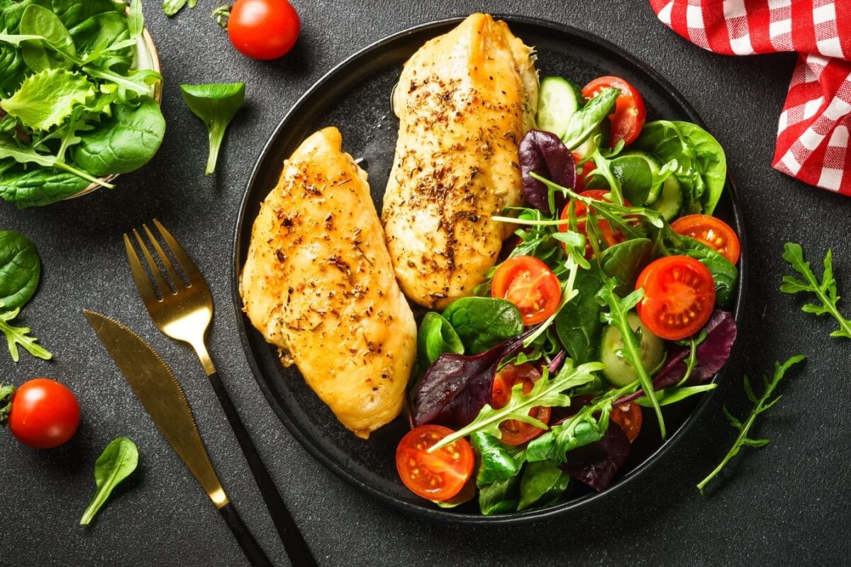 Imagem - 5 pratos leves com frango e peixe para a segunda-feira