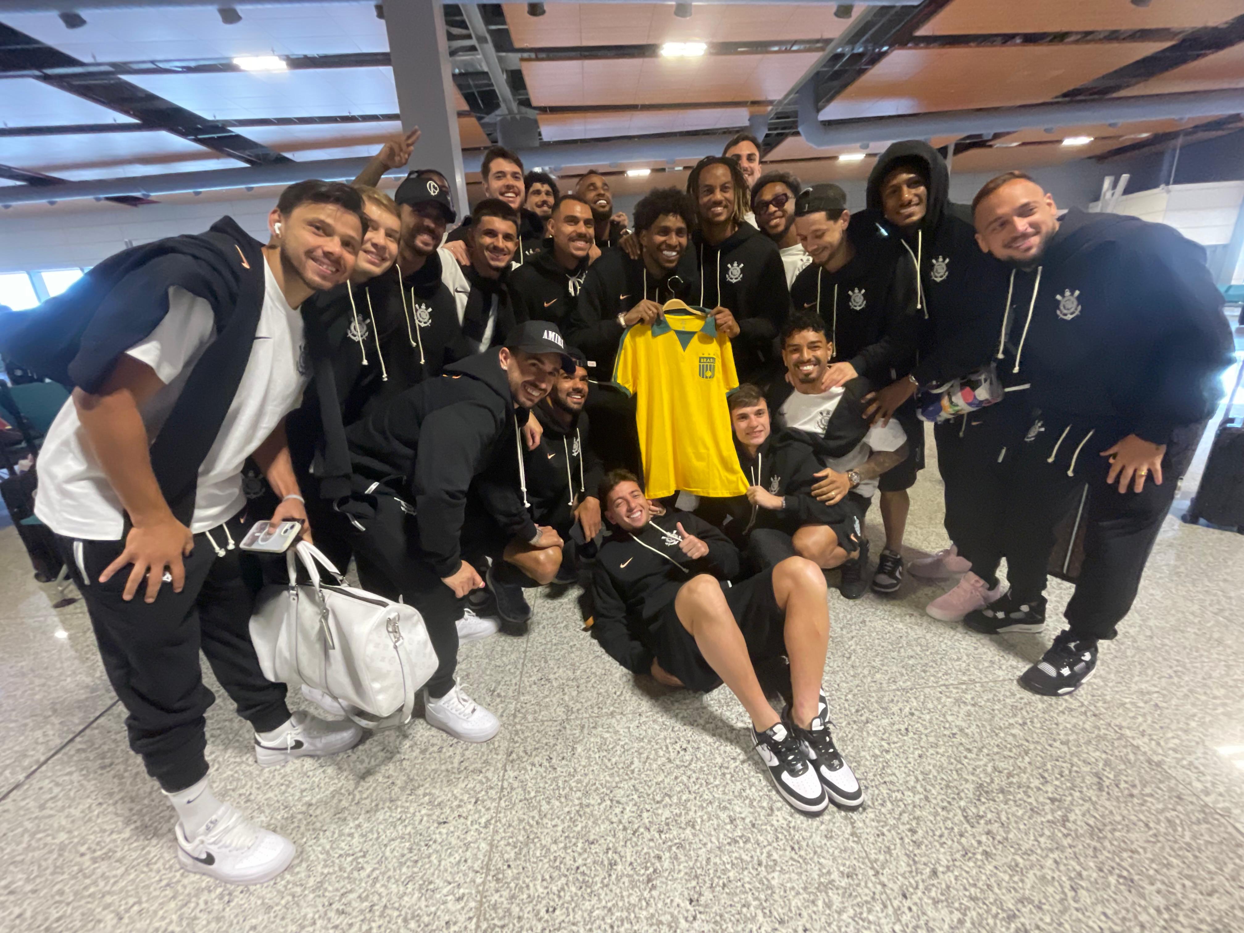 Imagem - Goleiro do Corinthians, Hugo Souza vibra com convocação para Seleção Brasileira