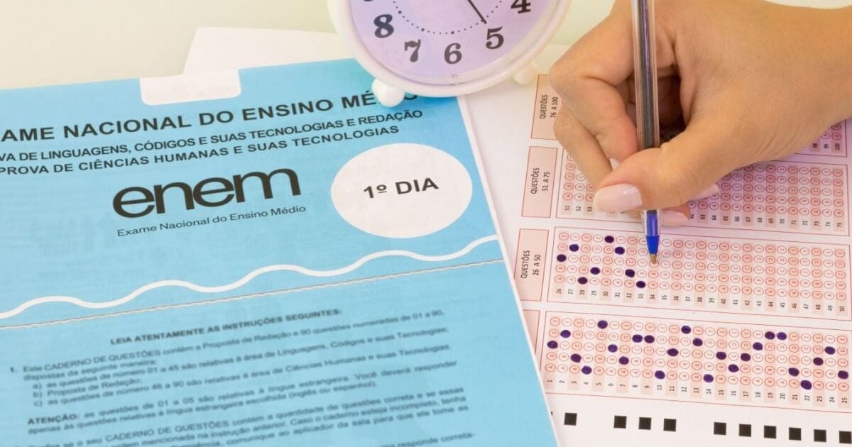 IA deve corrigir provas do Enem ‘daqui a pouco’, diz ministro da educação.