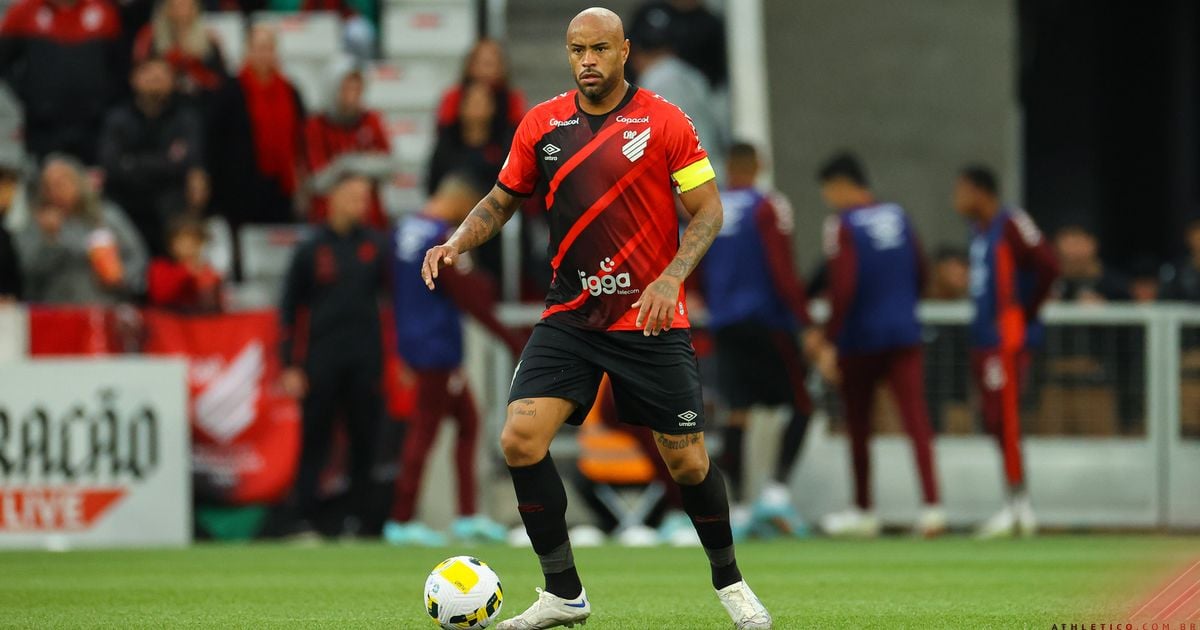 Thiago Heleno poderia pintar na Curuzu como mais novo reforço do Bicola