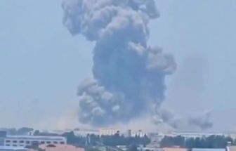 Explosão atinge usina química e quebra janelas a 3 quilômetros de distância, na China