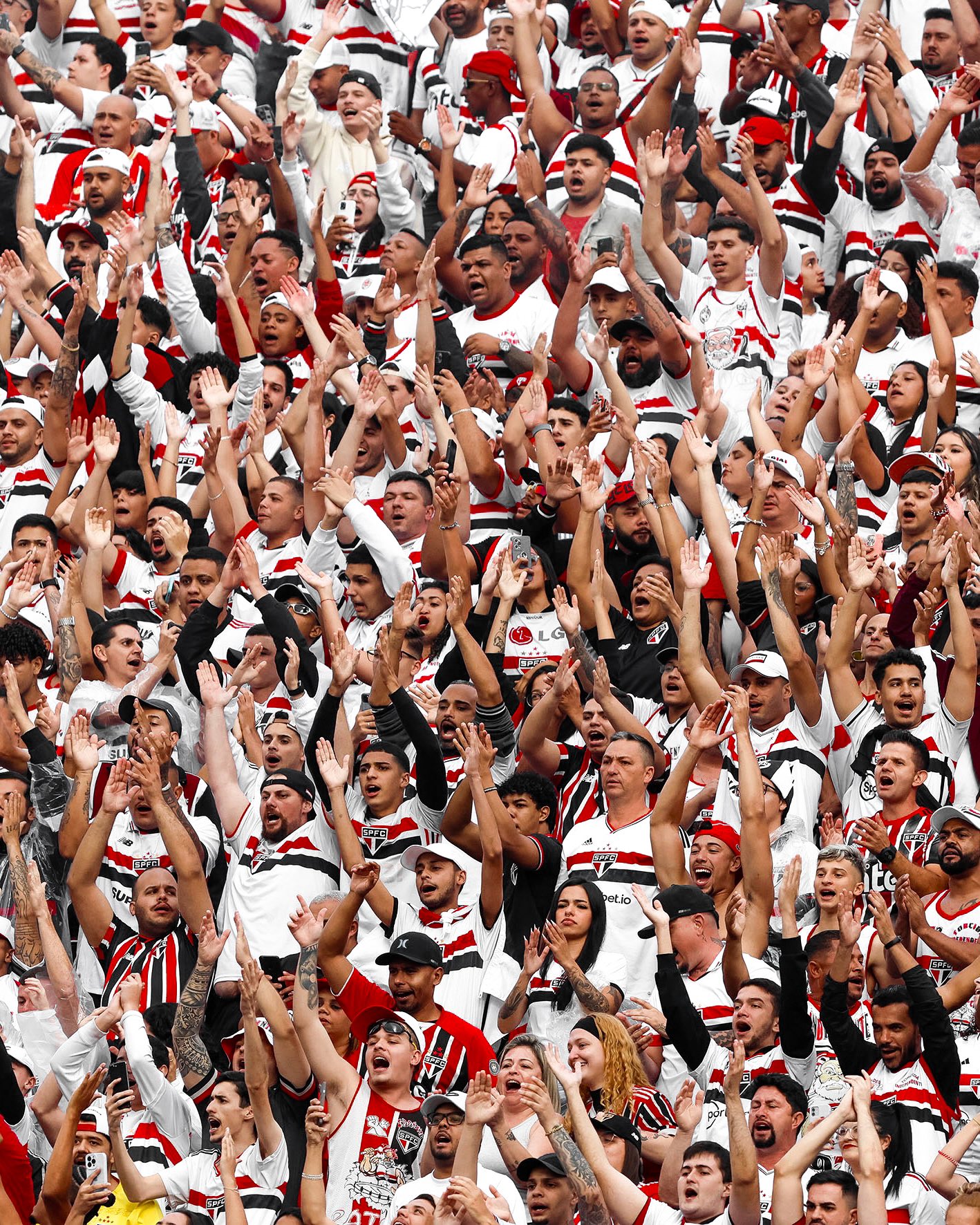 Equipes se enfrentam no estádio Morumbis - 