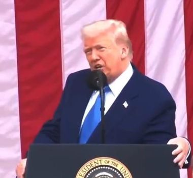 Imagem - Tribunal impede Trump de impor tarifas abrangentes com base na lei de poderes de emergência
