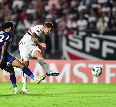 Imagem - São Paulo vence Talleres e garante liderança na Libertadores