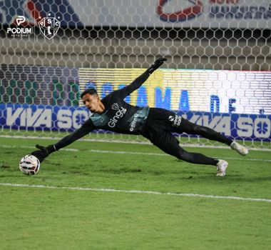 Imagem - Goleiro do Paysandu sobre conversa com torcedores: ‘estão com a gente’