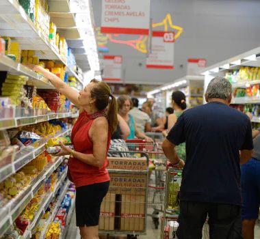 Imagem - Consumo das famílias mantém-se em alta no mês de abril