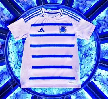 Imagem - Cruzeiro lança nova camisa 2 com homenagem aos 60 anos do hino oficial; assista