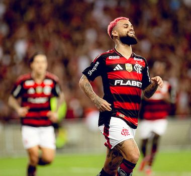 Imagem - Flamengo goleia o Fortaleza e assume liderança do Brasileirão