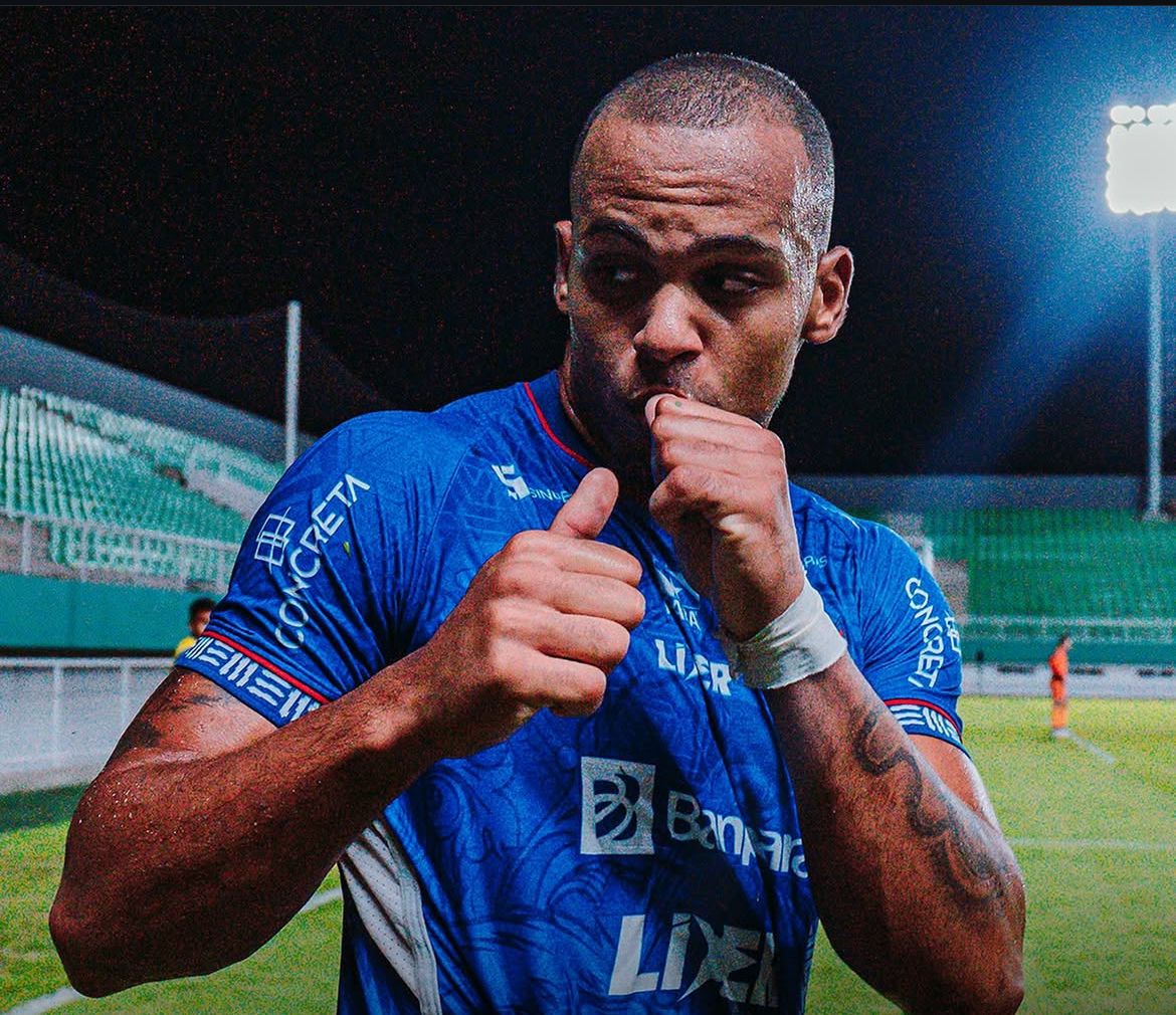 Azulão venceu fora de casa - 