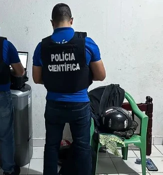 Imagem - Celular com pornografia infantil é apreendido com idoso durante operação em Parauapebas