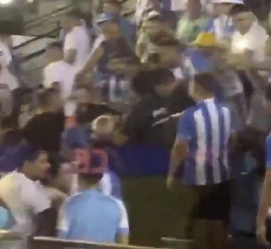 Imagem - Seguranças e torcedores do Paysandu se envolvem em confusão na Curuzu