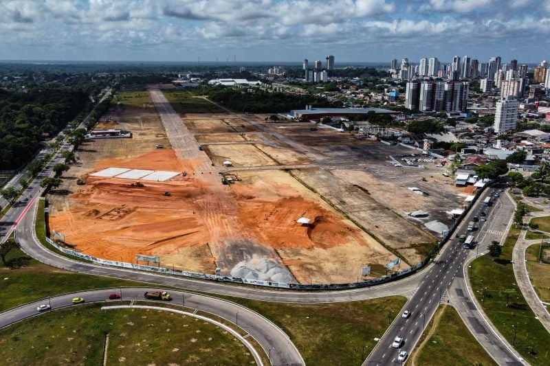 A comercialização desses espaços ajudará a cobrir parte dos custos do evento, estimados em R$ 250,1 milhões, e também será complementada por patrocínios da iniciativa privada.